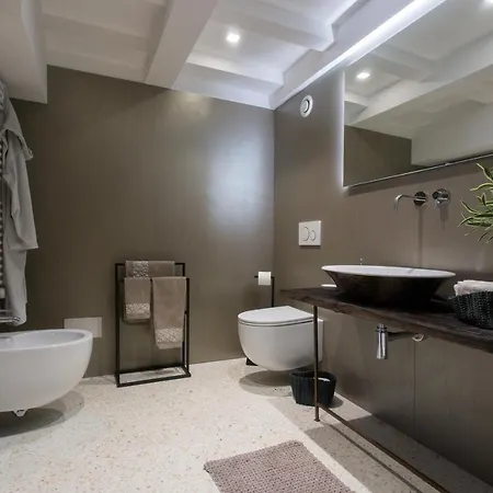 Lejlighed Italiahaus - Ca' Olivo Loft With Canal View In Rialto