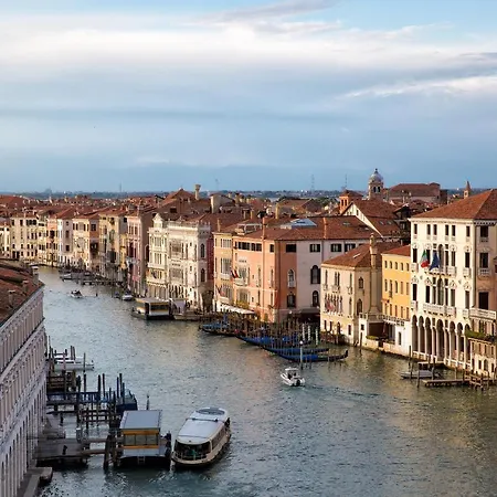 Italiahaus - Ca' Olivo Loft With Canal View In Rialto Lejlighed *