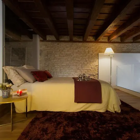 Italiahaus - Ca' Olivo Loft With Canal View In Rialto Apartment Venice