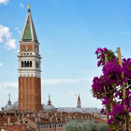 Italiahaus - Ca' Olivo Loft With Canal View In Rialto *